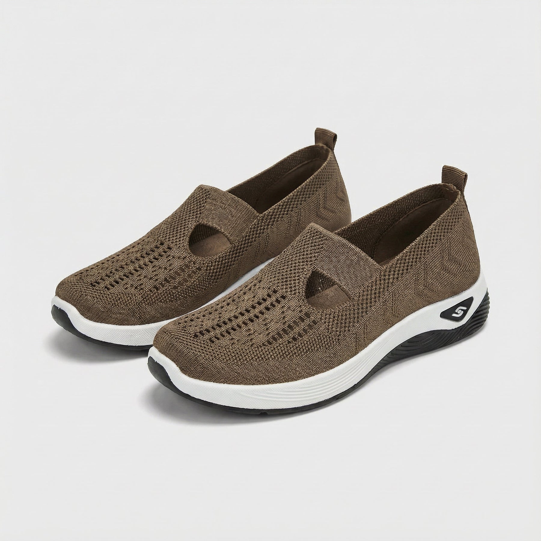 Carry™ Orthopedic slip-on shoes