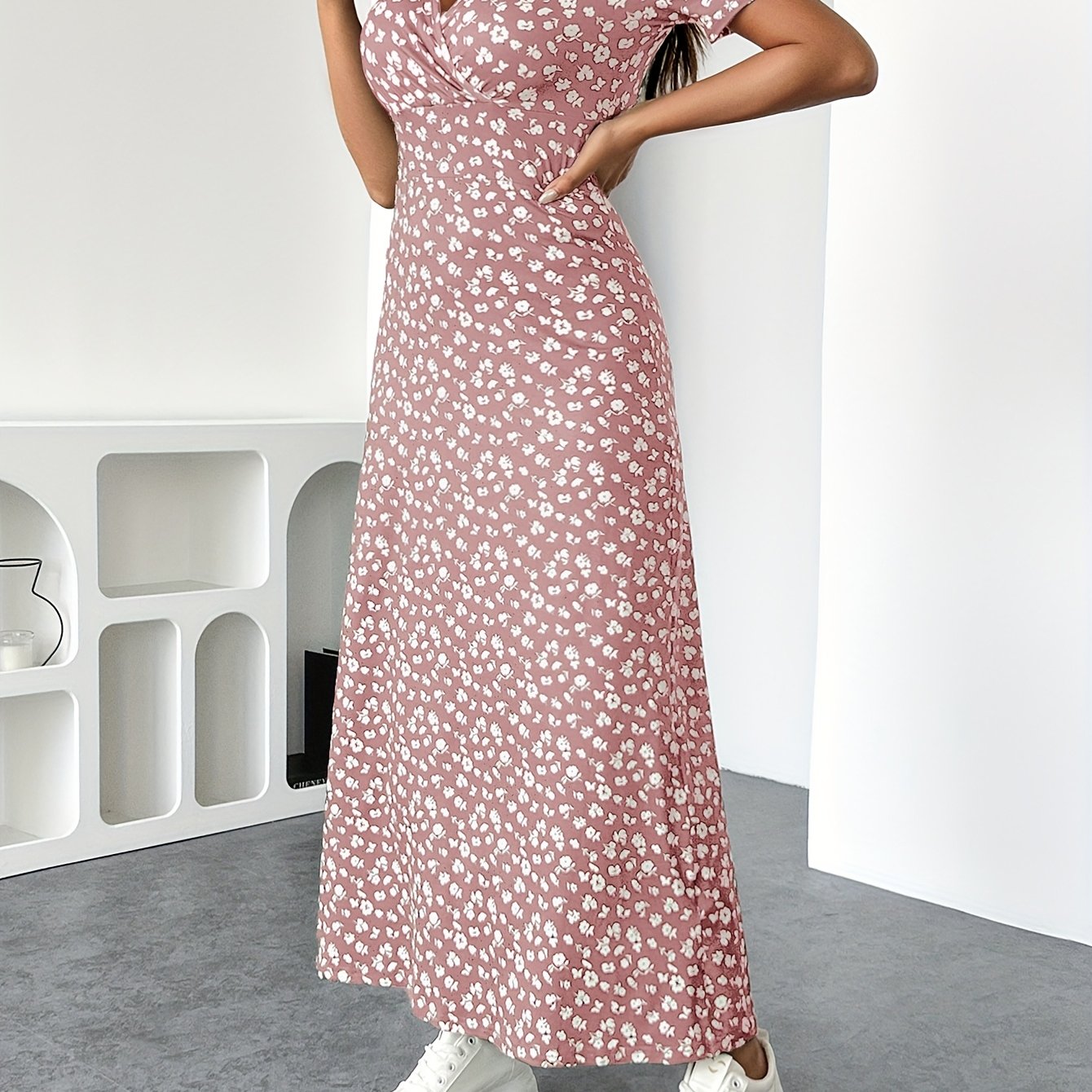 Rosalie | Floral V-Neck Summer Dress
